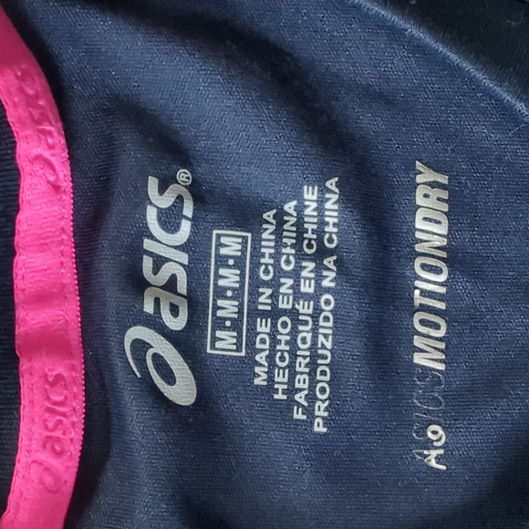 Asics long sleeves tee with reflective bands "motion dry" material - Picture 2 of 7